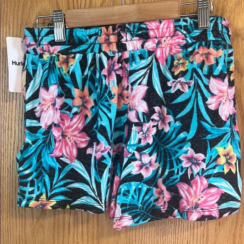 Hurley Black and Pink Shorts Vibrant Design Size Large girls Hawaiian‎ Cruise